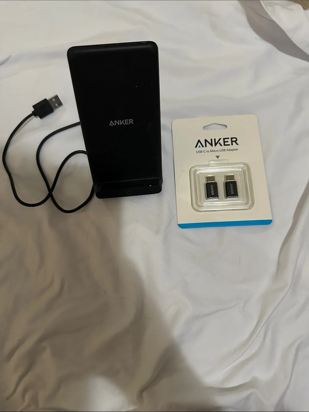 Anker Black Wireless Charging Stand with USB Cable and USB-C to Micro Adapters